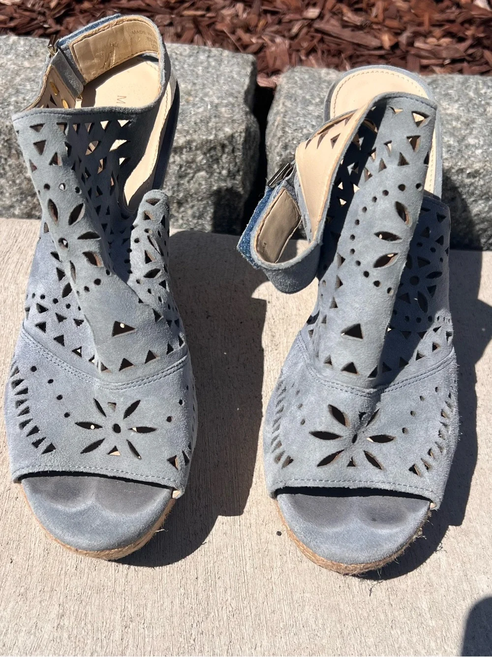 Marc Fisher laser cut